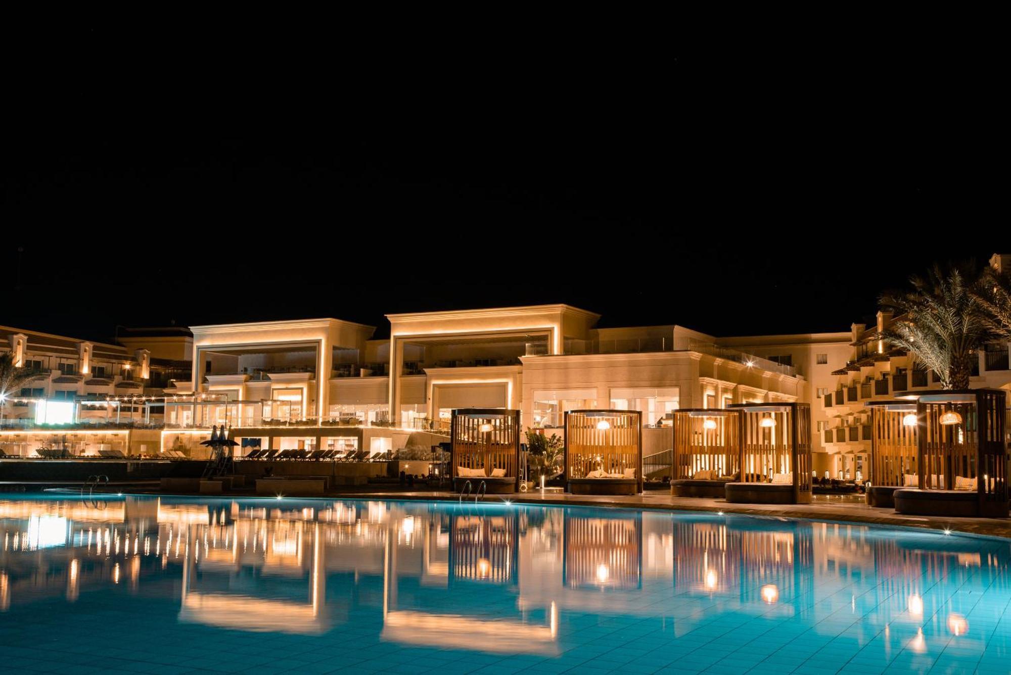 The V Luxury Resort Sahl Hasheesh Hurghada Eksteriør bilde The St Regis Sharm