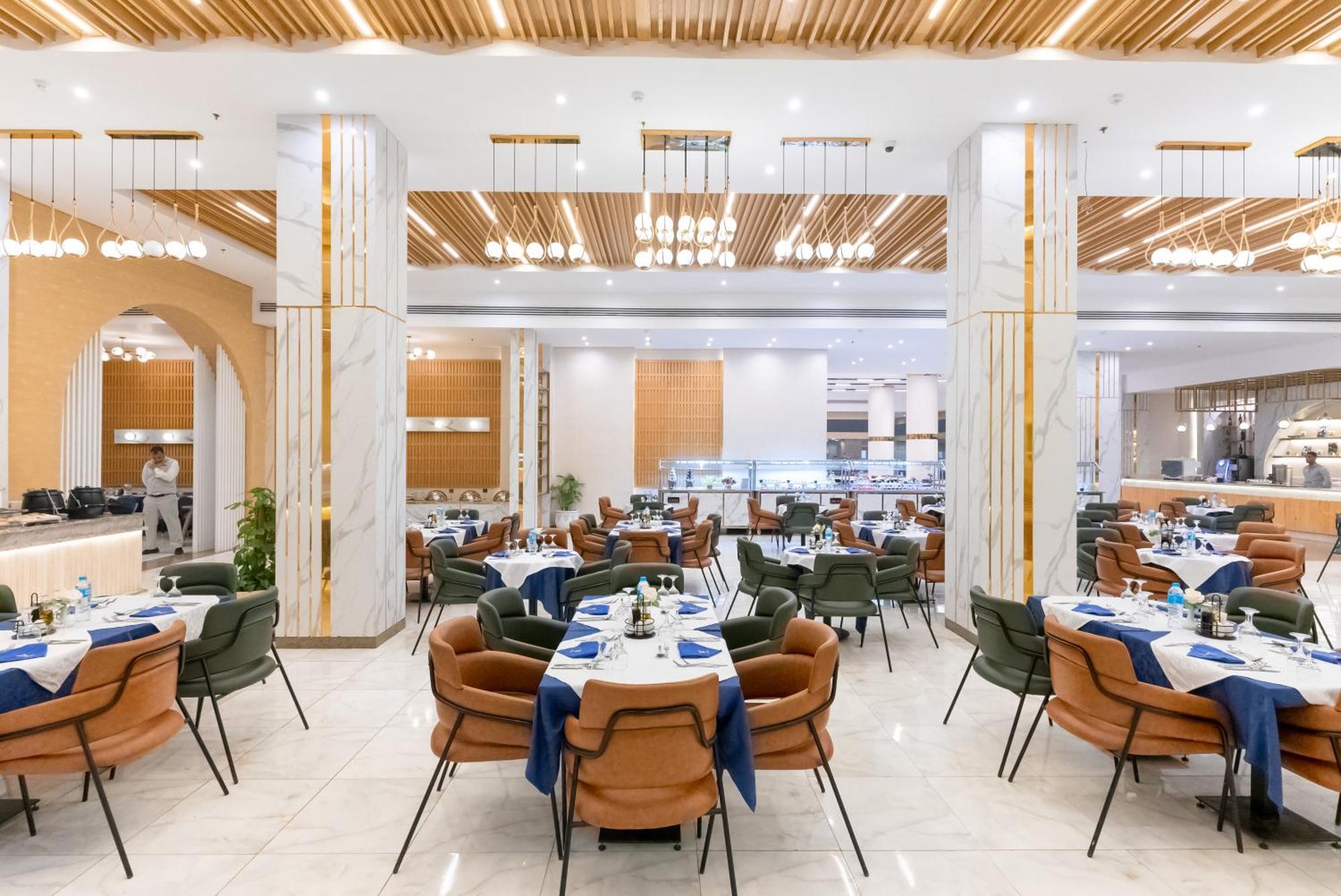 The V Luxury Resort Sahl Hasheesh Hurghada Eksteriør bilde The restaurant