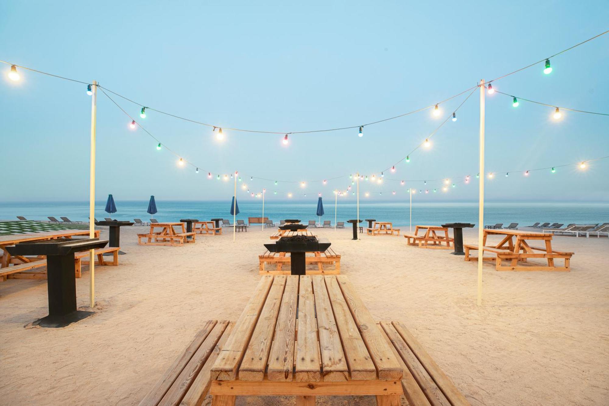 The V Luxury Resort Sahl Hasheesh Hurghada Eksteriør bilde The beach at the Standard