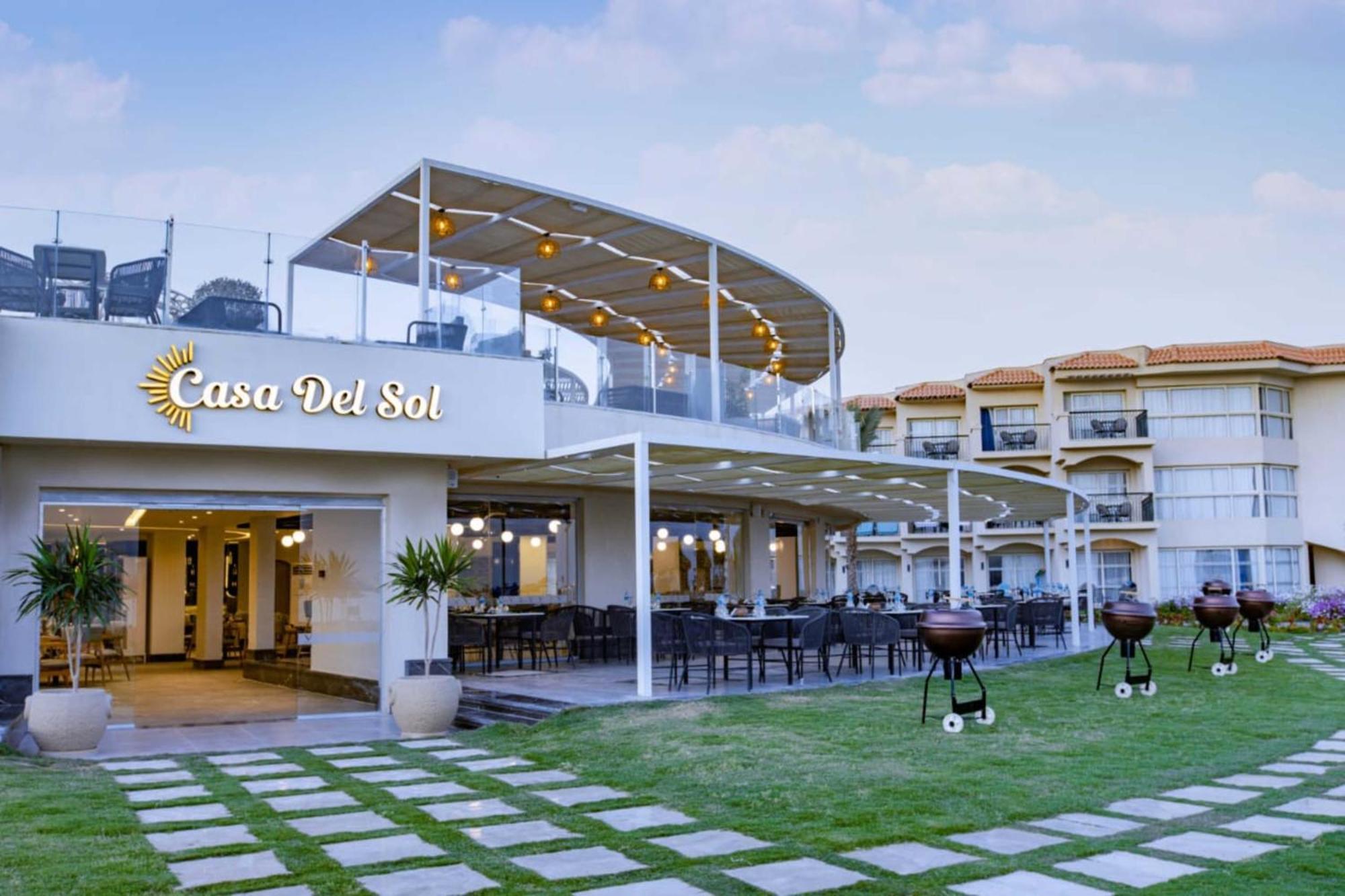 The V Luxury Resort Sahl Hasheesh Hurghada Eksteriør bilde Casa Del Sol